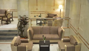 1162530_16102718580048195620